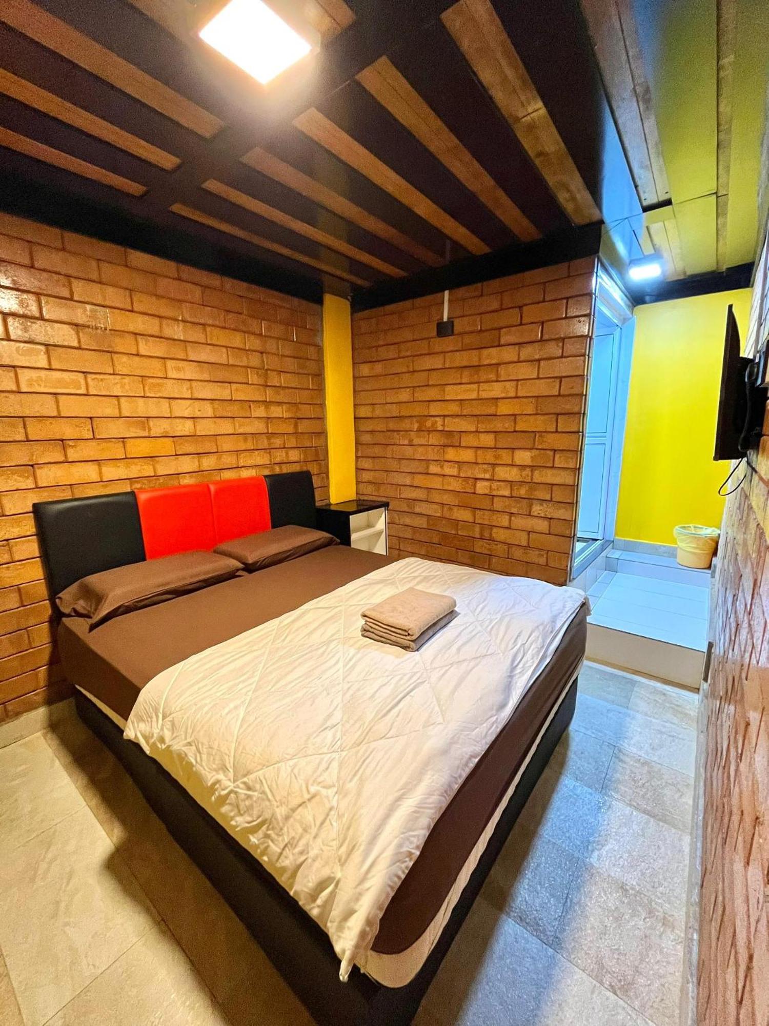 Suza Hostel Tumpat Ngoại thất bức ảnh